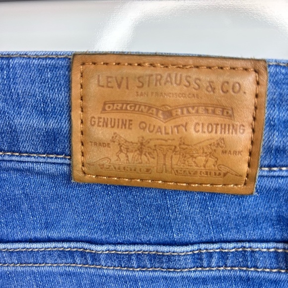 Levi’s Premium Light Blue Skinny Jeans high rise, super skinny size 27 (F) - Picture 4 of 4